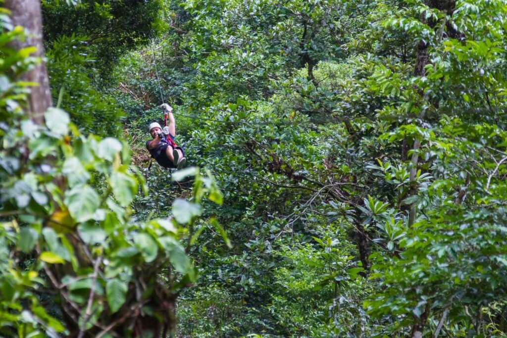 zipline in La Fortuna