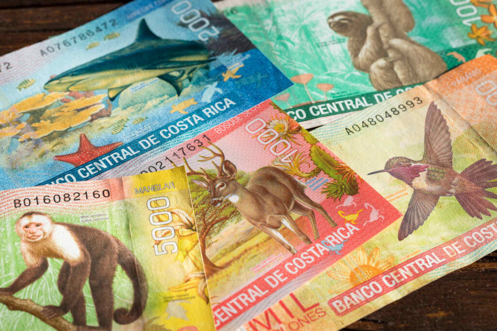 Costa Rican money