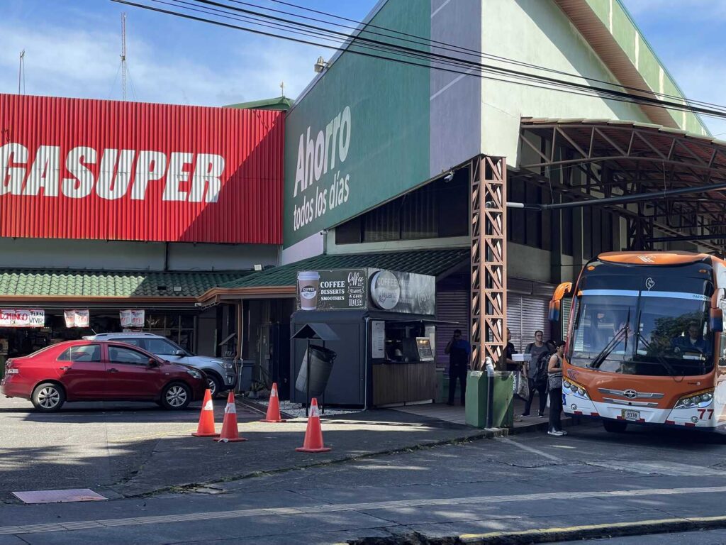 Bus Station in La Fortuna